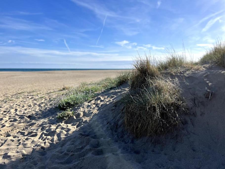 St-Pierre-La-Mer, Bel Appartement A Dans Residence Avec Piscine Et Tennis Entre 5 Et 10 Min De La Plage Fleury  Zewnętrze zdjęcie
